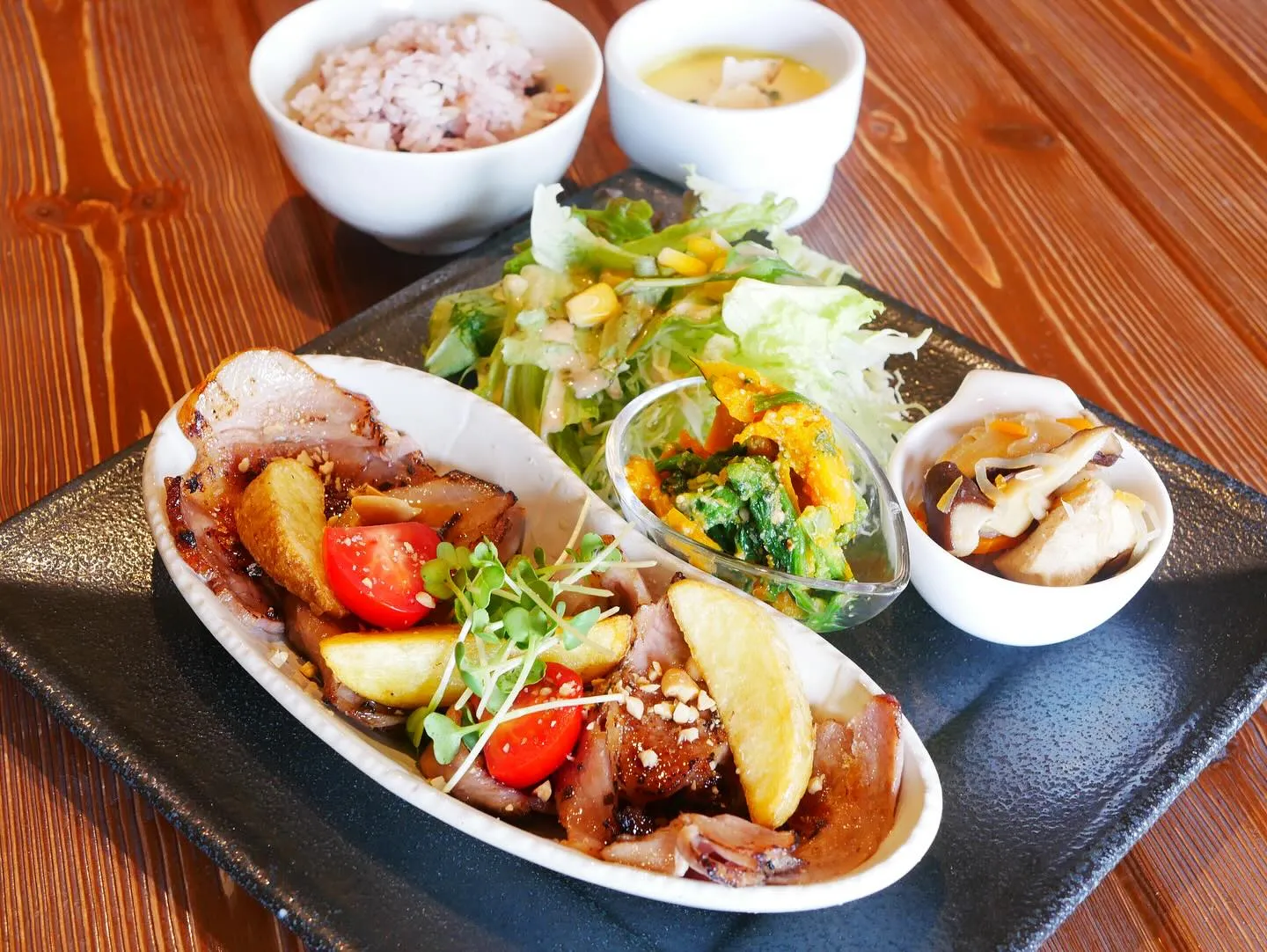 6/11〜6/16までの週替わりメニューです🍀