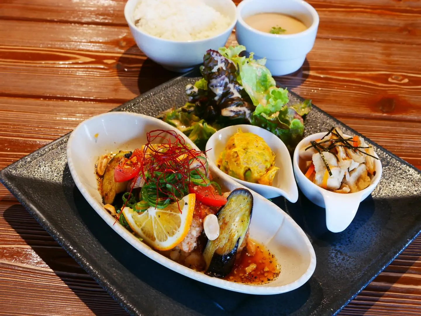 2/25〜2/28までの週替わりメニューです🌸