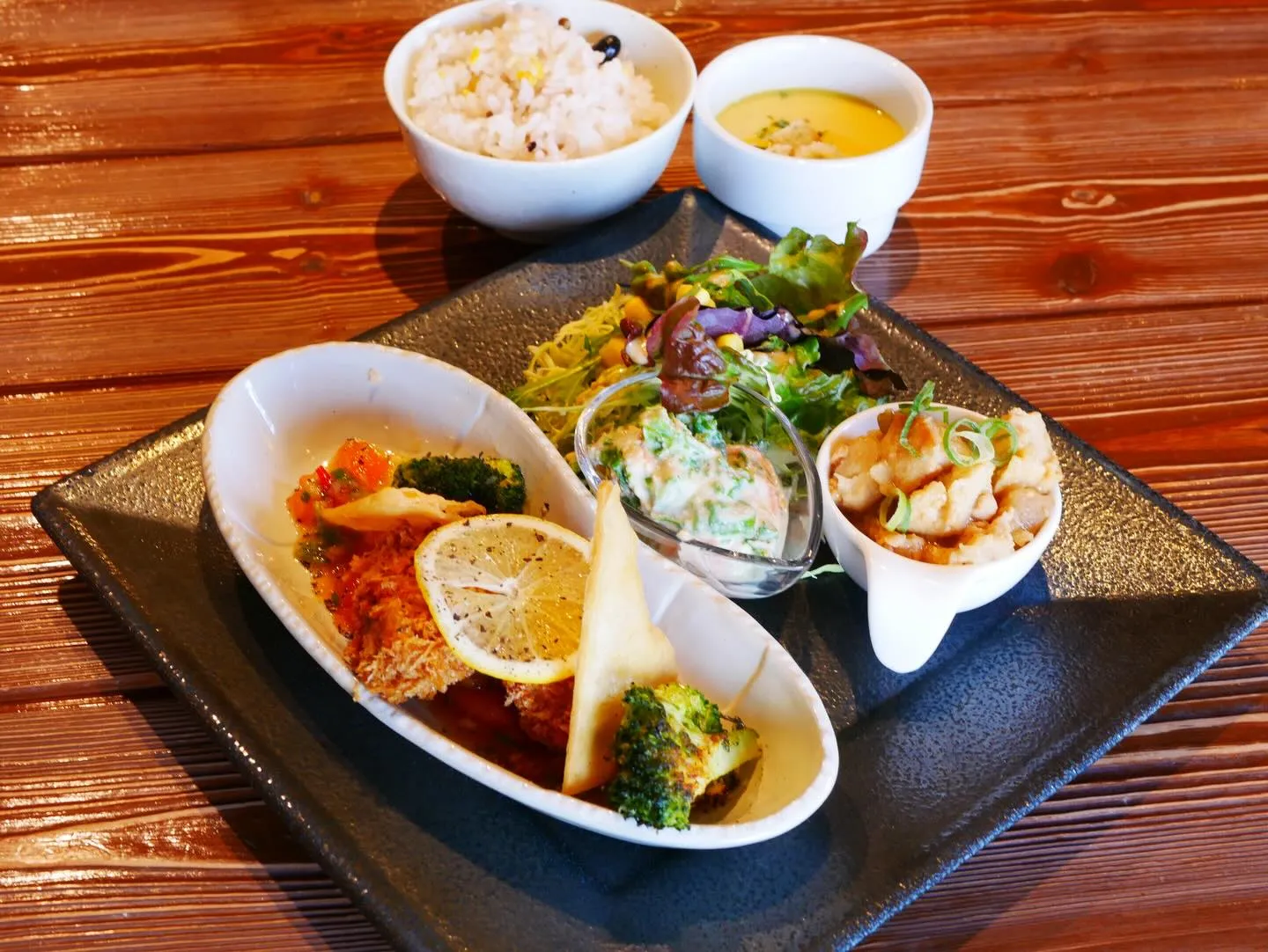 3/4〜3/9までの週替わりメニューです🌸